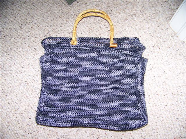 chrisitnes purse 21