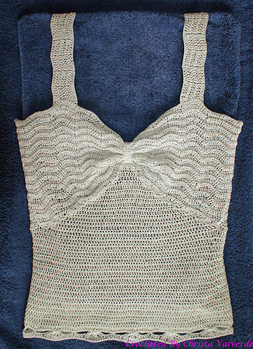 christas top with estilo