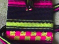 Blk-pink-checked-neckcase-w